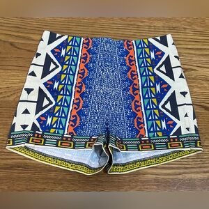 Maude Colorful Shorts Tribal‎